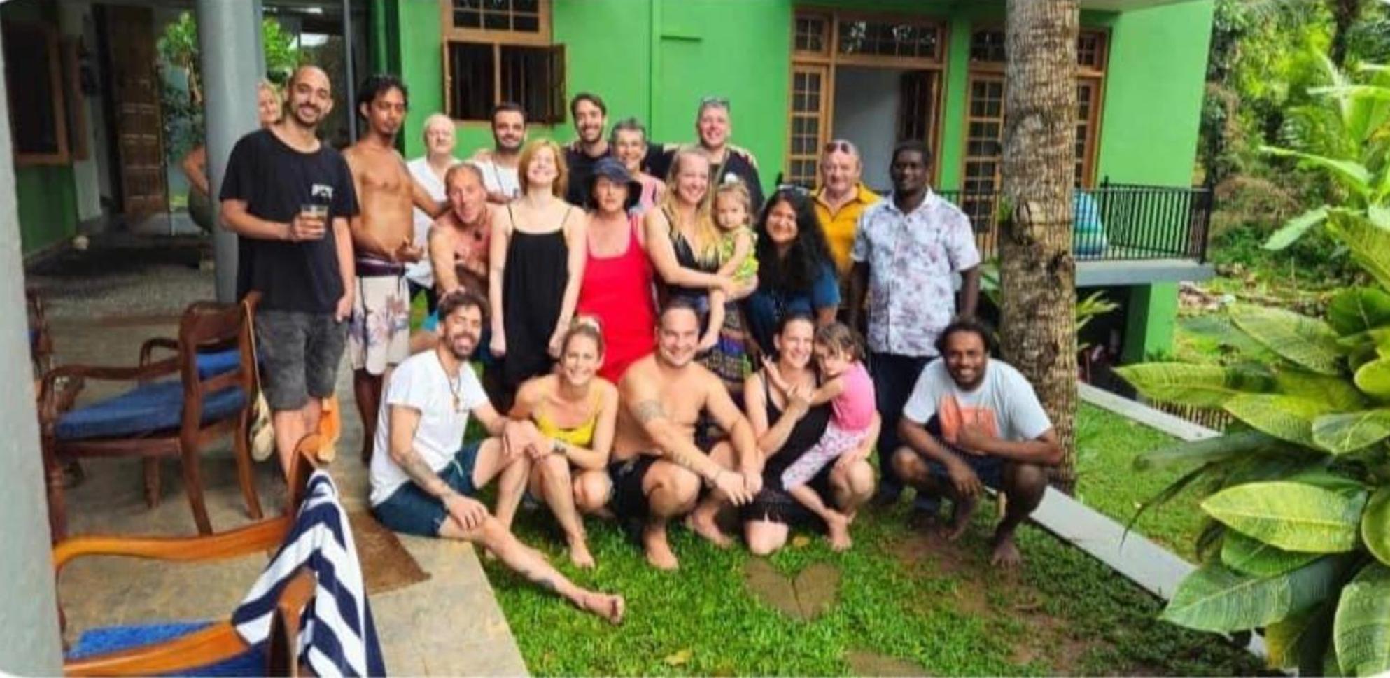 Barefoot Bungalow Hikka Hikkaduwa Εξωτερικό φωτογραφία